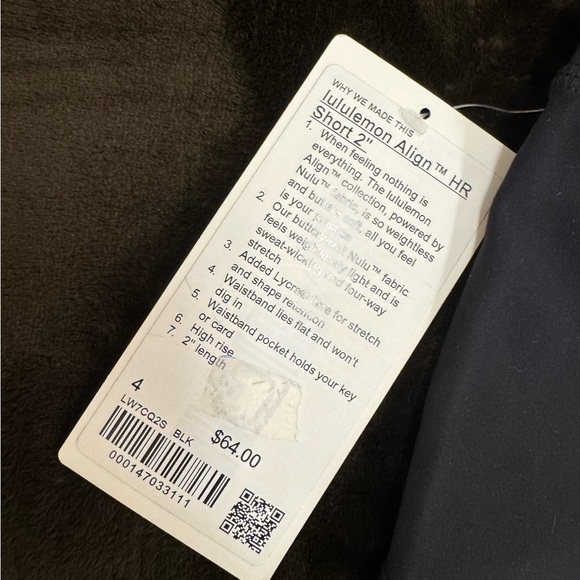 NWT-lululemon Align 2” Black Athletic Shorts - Picture 3 of 4